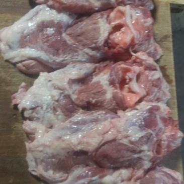 口条根肉