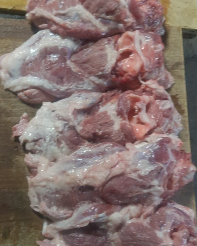 口条根肉