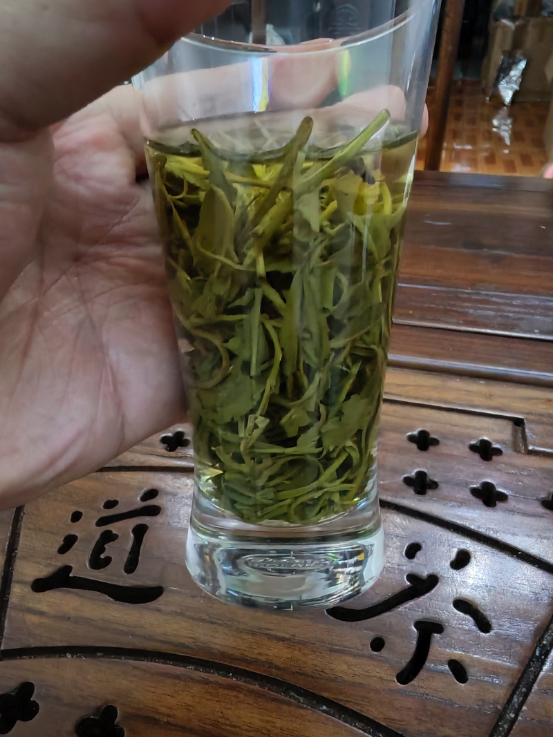 高山云雾绿茶，板栗香