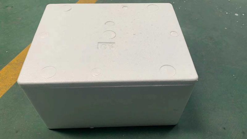 泡沫箱