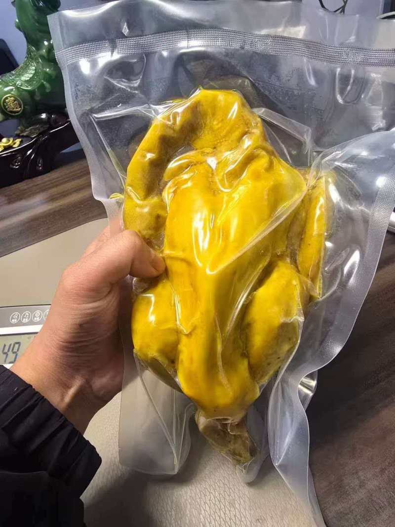 电商**:盐焗鸡。麻椒鸡。酱香鸡。酱香鸭真空包装一件代发。。