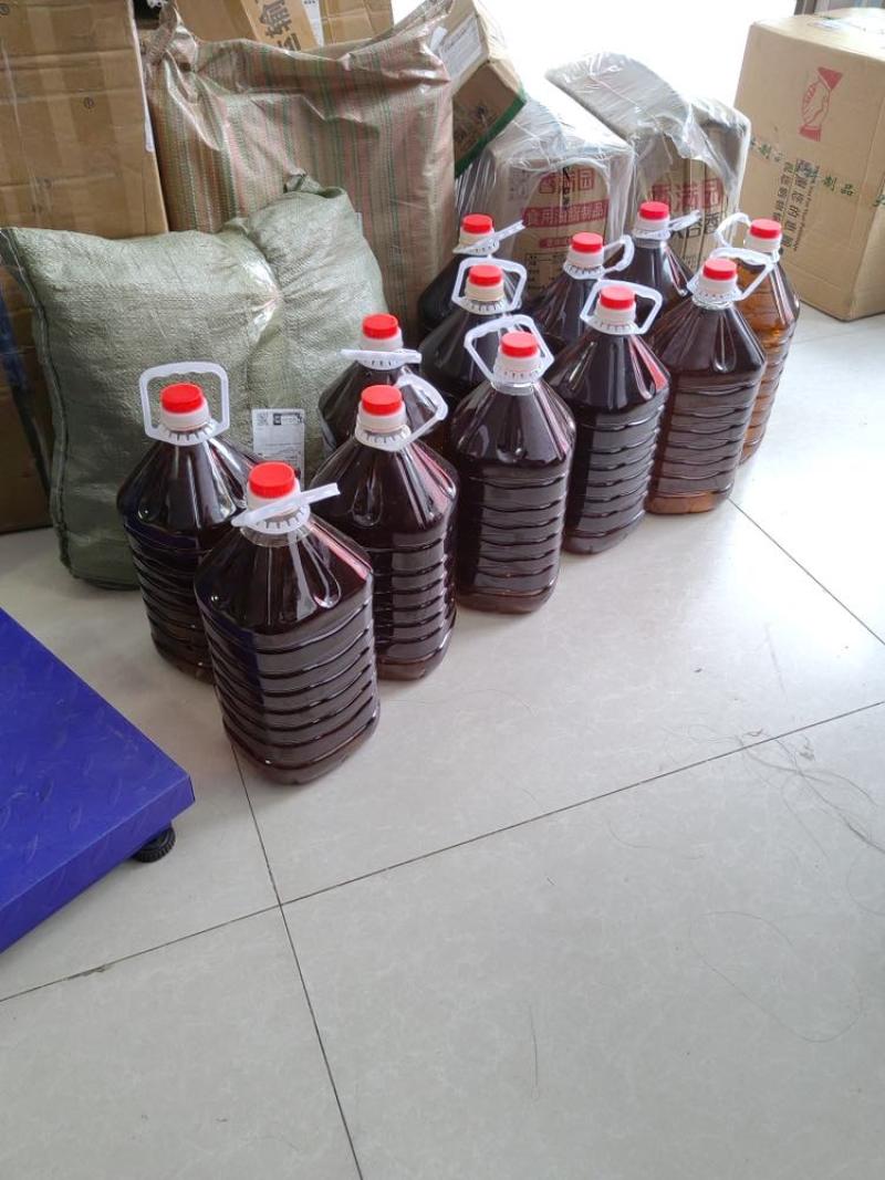 恩施菜籽油自己压榨纯手工制作