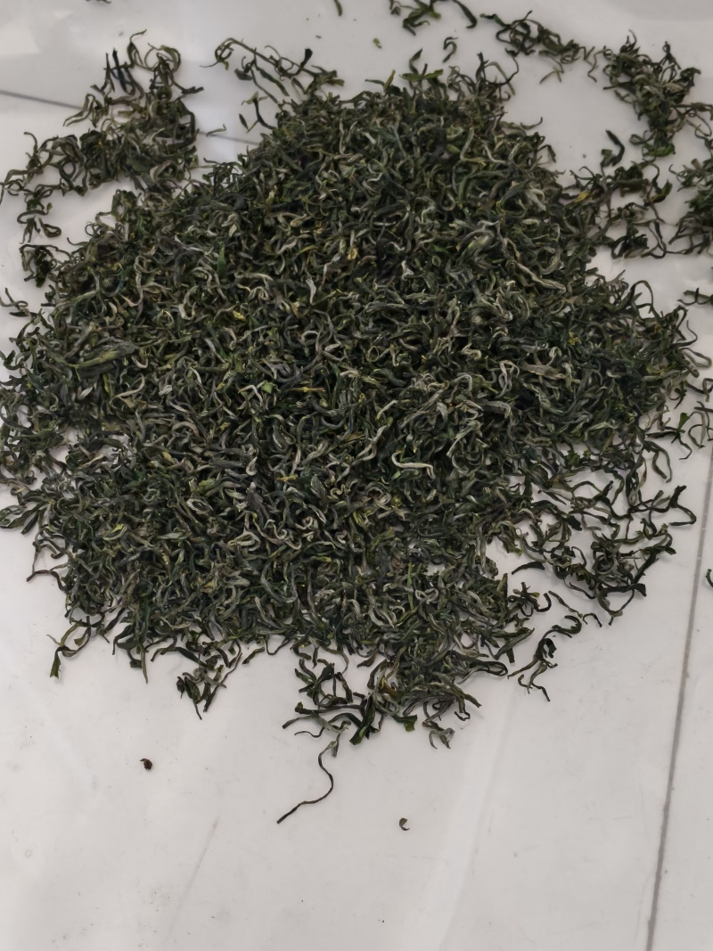 十堰市竹溪县锅厂湾云雾高山绿茶