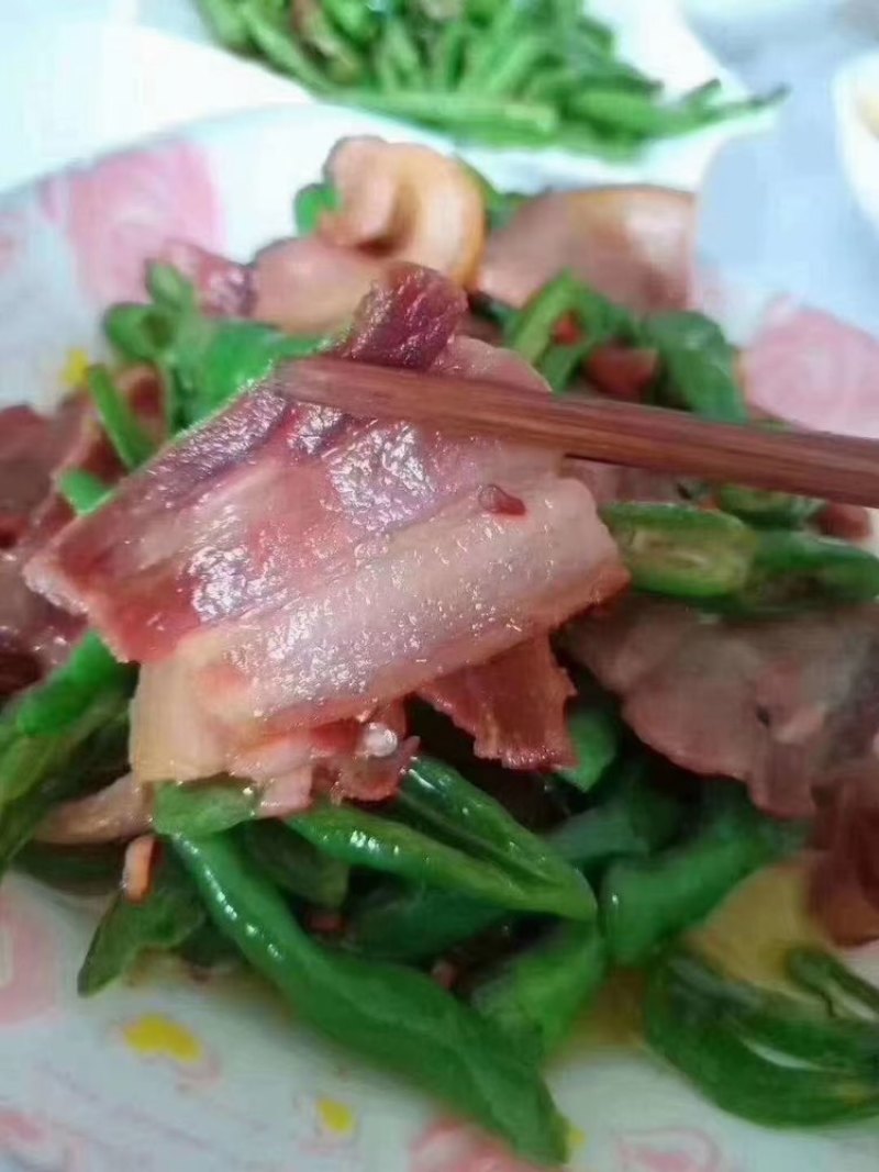 恩施土家族腊肉香肠