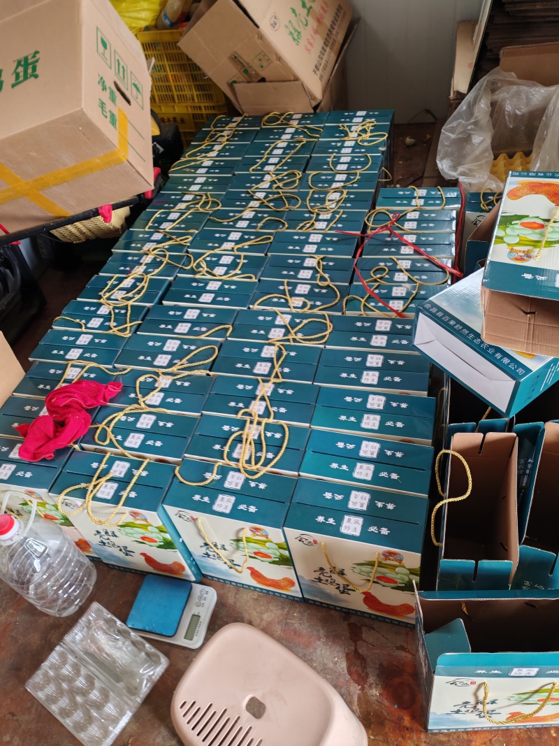 江西赣南天然富口硒散养土鸡蛋。