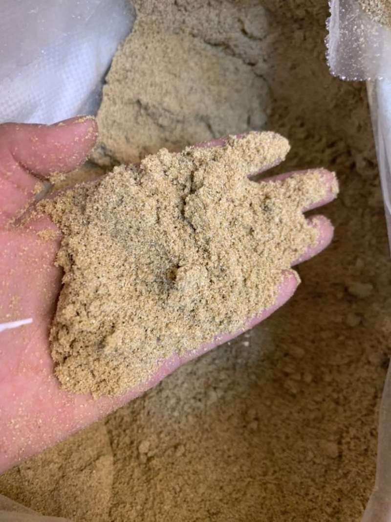 养殖熟玉米面，主要是降低成本，代替所有玉米养殖使用，营养丰富
