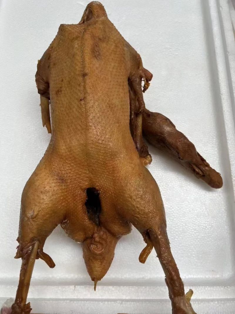 正宗荣昌卤鹅