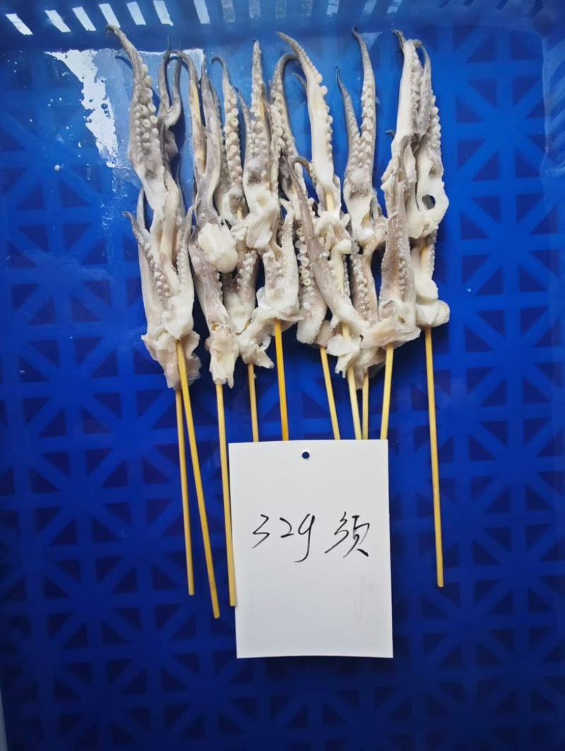鱿鱼串支持各种规格，烧烤必备单品，欢迎咨询！