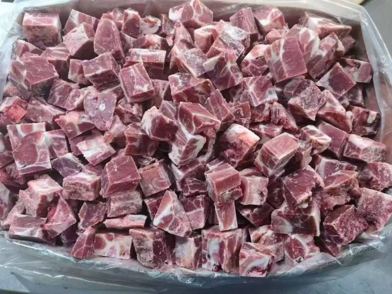电商**:排骨粒。前排块。胫骨块。龙骨块。肋排块。带肉50%
