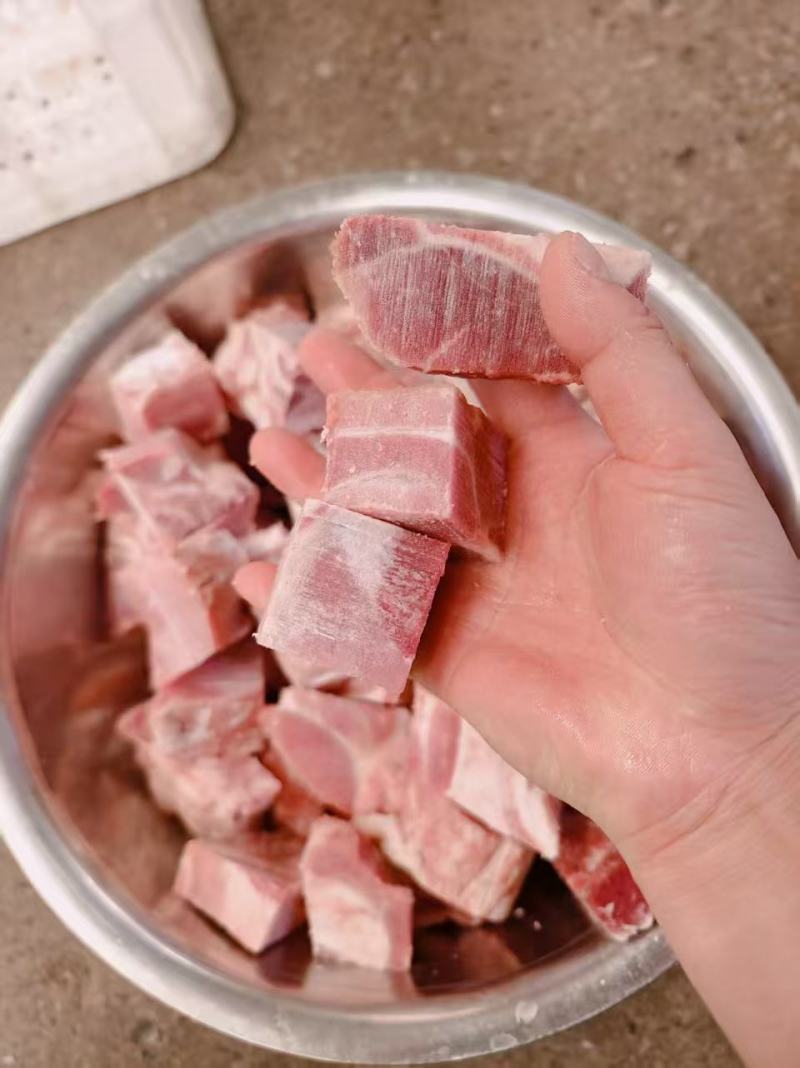 多肉排骨粒，带肉率高