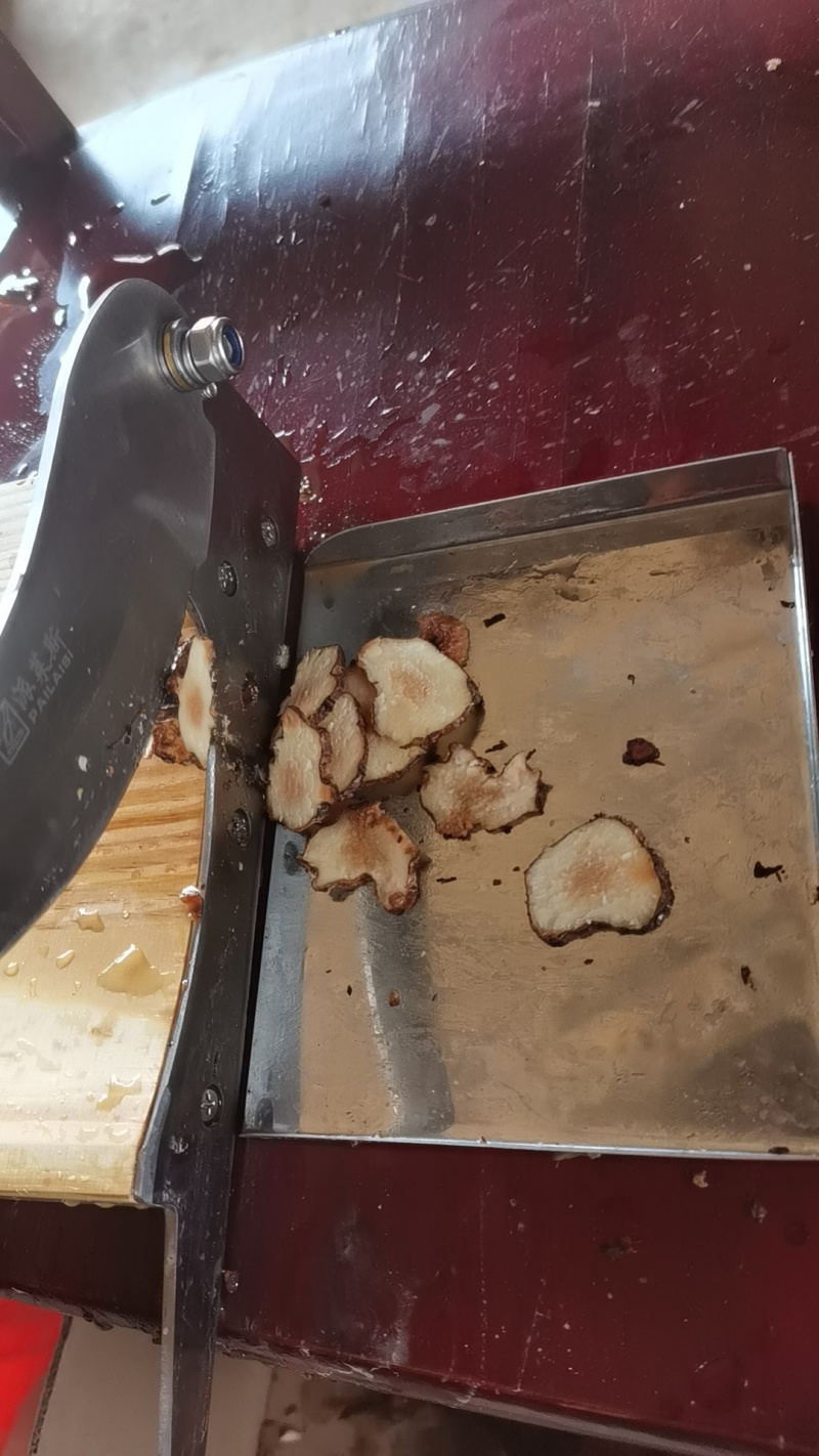 正品纯野生的干土茯苓原产地直销欢迎联系了解详情