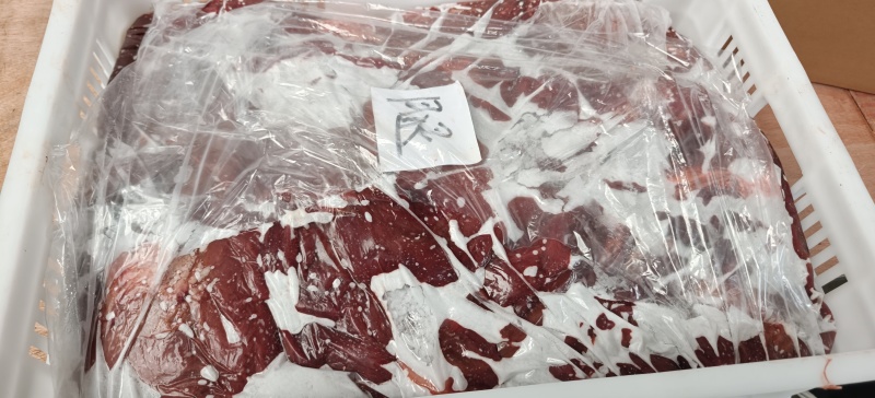 精品高原牦牛肉4分体。