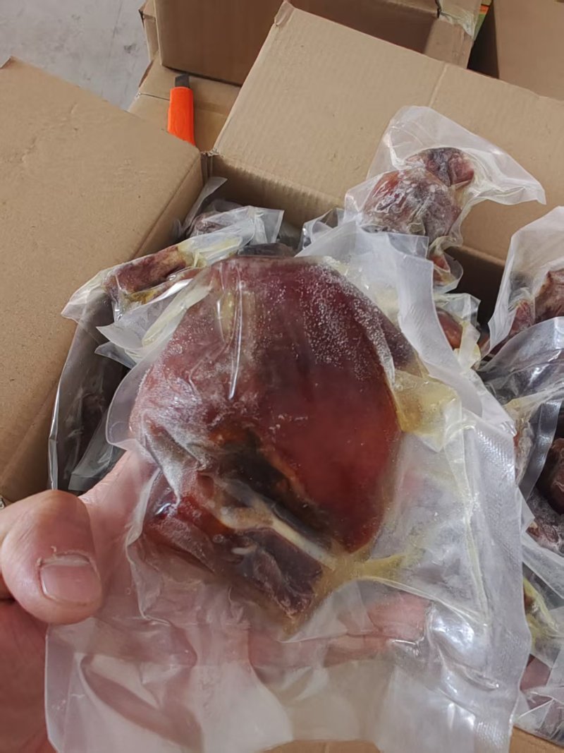 烟熏猪拱嘴，开袋解冻直接食用可炒，可凉拌，真空包装很好用