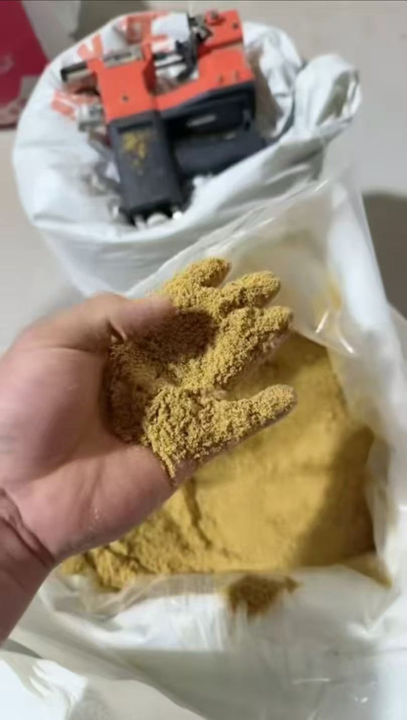 养殖熟玉米面，营养丰富，蛋白高代替玉米养殖使用！