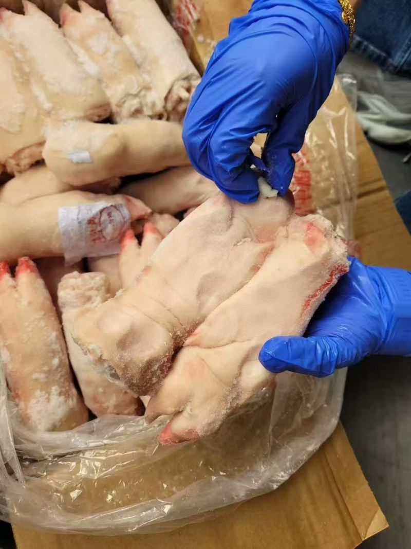 一级大肥猪带筋猪蹄19-24个2+000箱装新货
