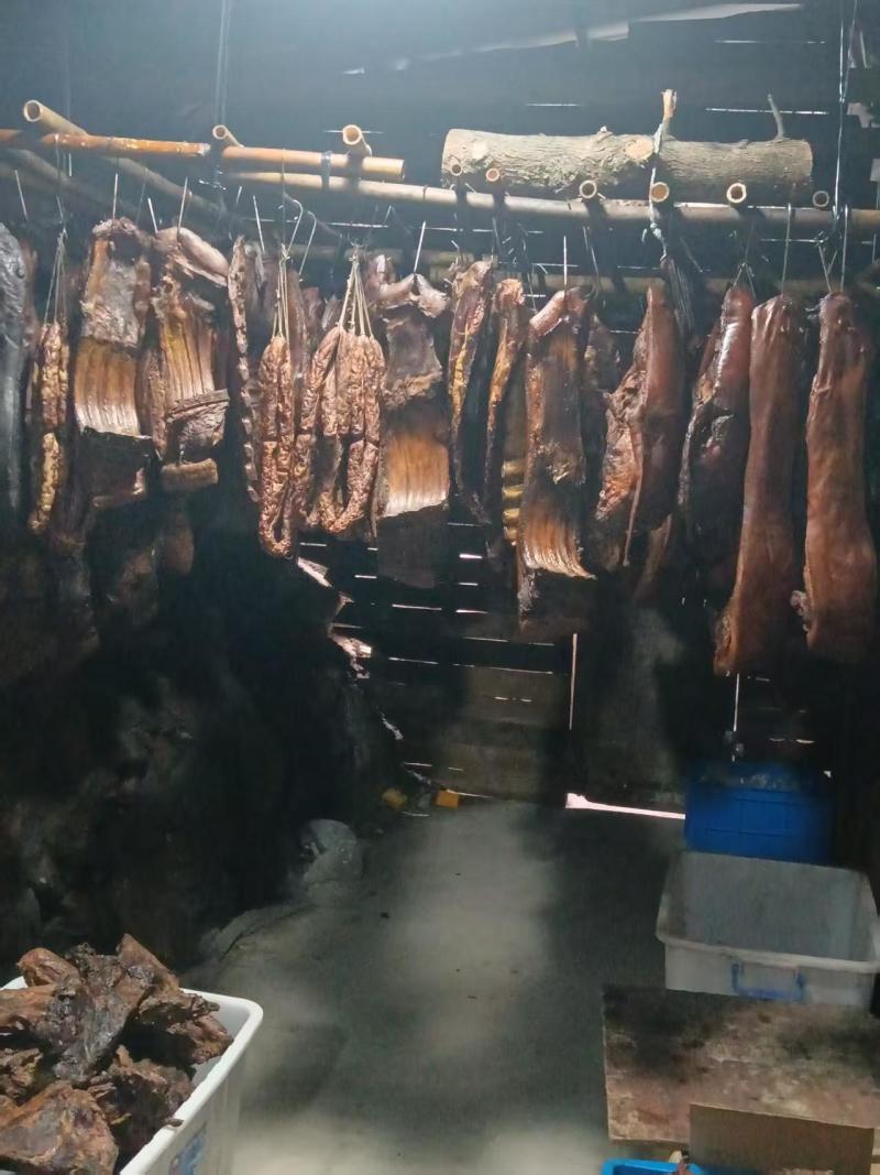 土家烟熏正宗烟粮食猪日腊肉