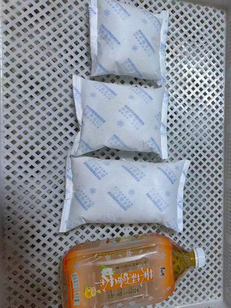 大量供应冰袋！