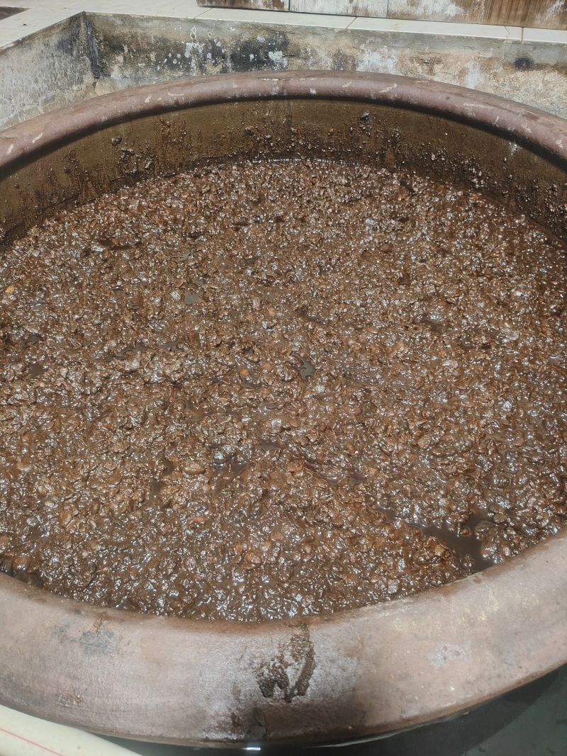 黄豆酱，蚕豆瓣酱，不含防腐剂。