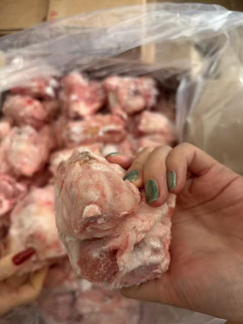 猪拐骨，价格美丽量大谈价