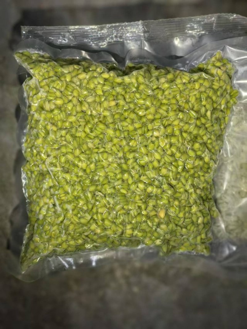 青麦仁，家庭农场，自产自销，一手货源，老板抓紧时间联系。