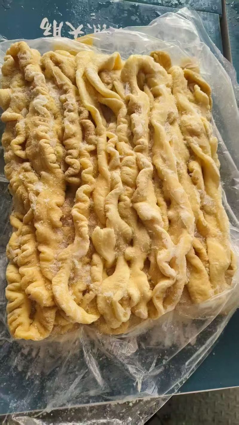 一级预煮大肠，新货，去油85左右，解冻18斤