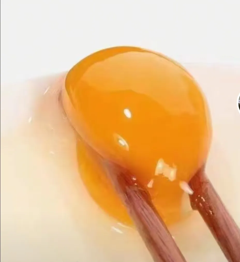 给孩子：成长能量站，一颗补活力​给老人：软嫩好消化，营养