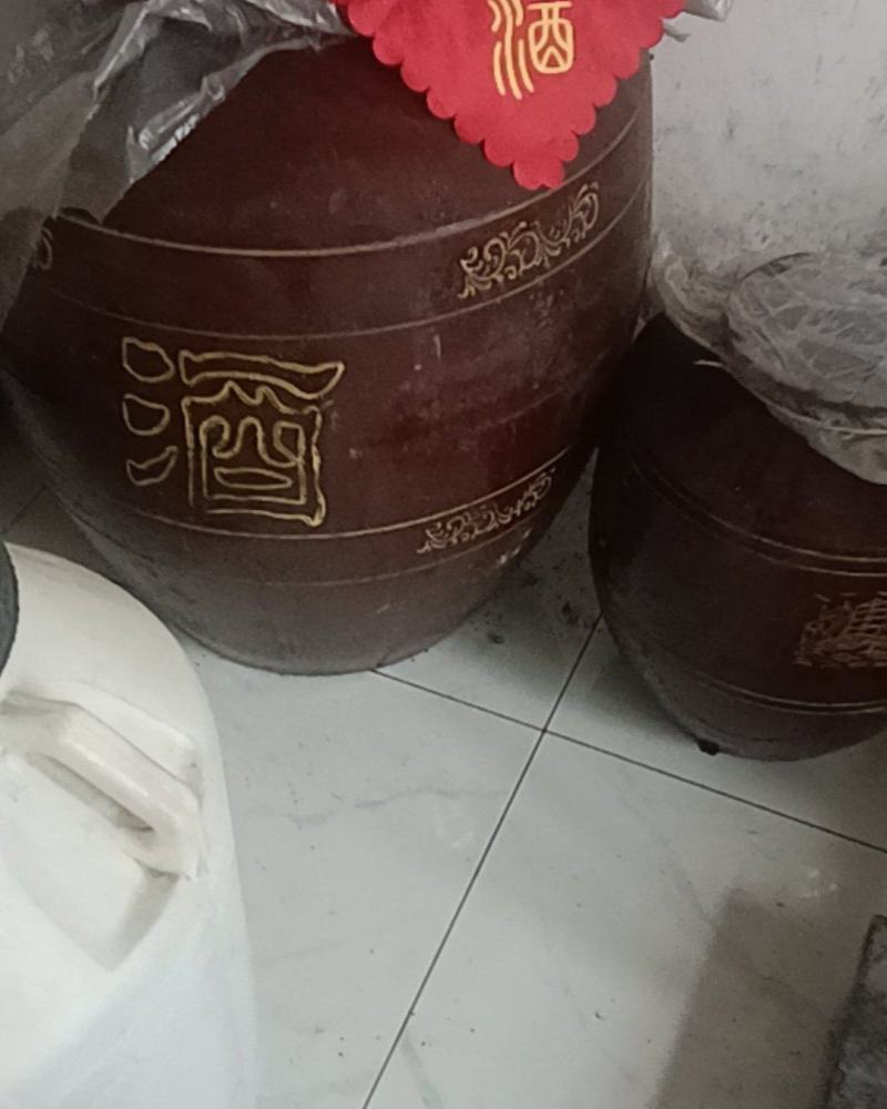 纯粮食酒，好喝不上头，味道纯正