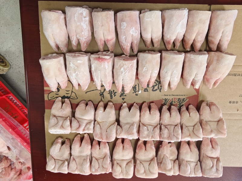 一级带筋猪蹄尖(单个重量:约180克)