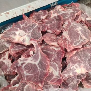 鲜品分割满肉颈骨