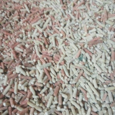 出售玉米芯颗粒压缩包