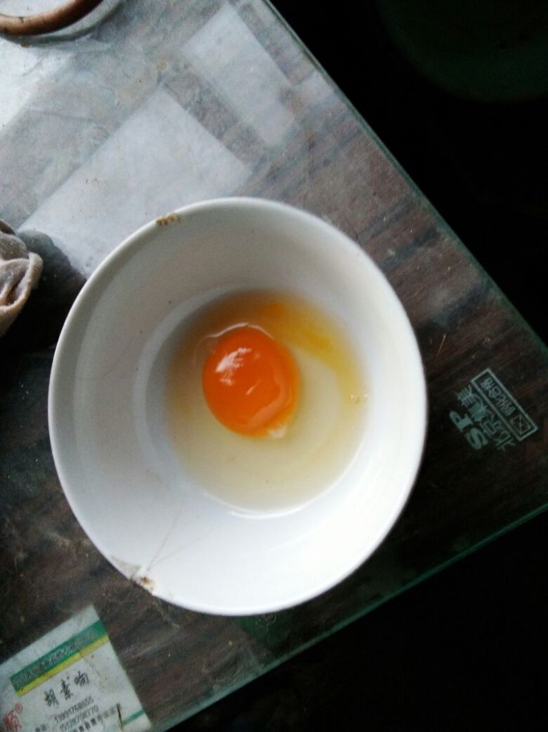 土鸡蛋食用50g以下