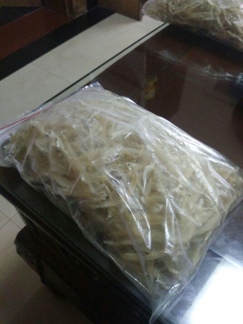 银鱼干