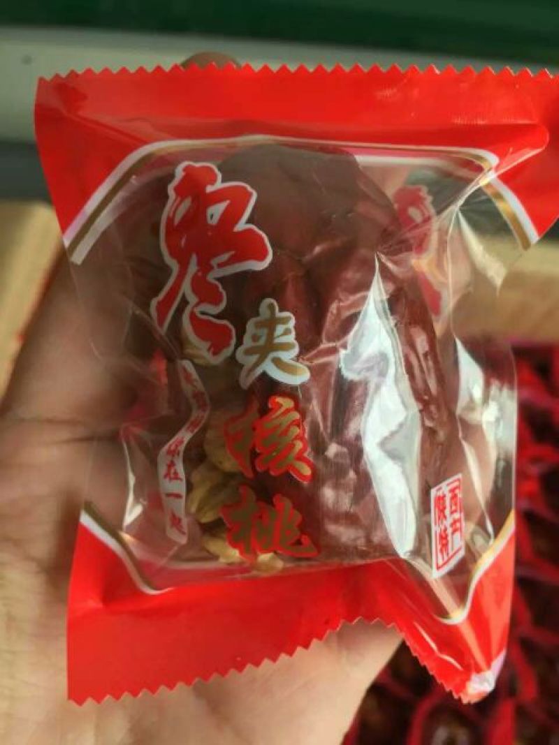 红枣夹核桃袋装1个