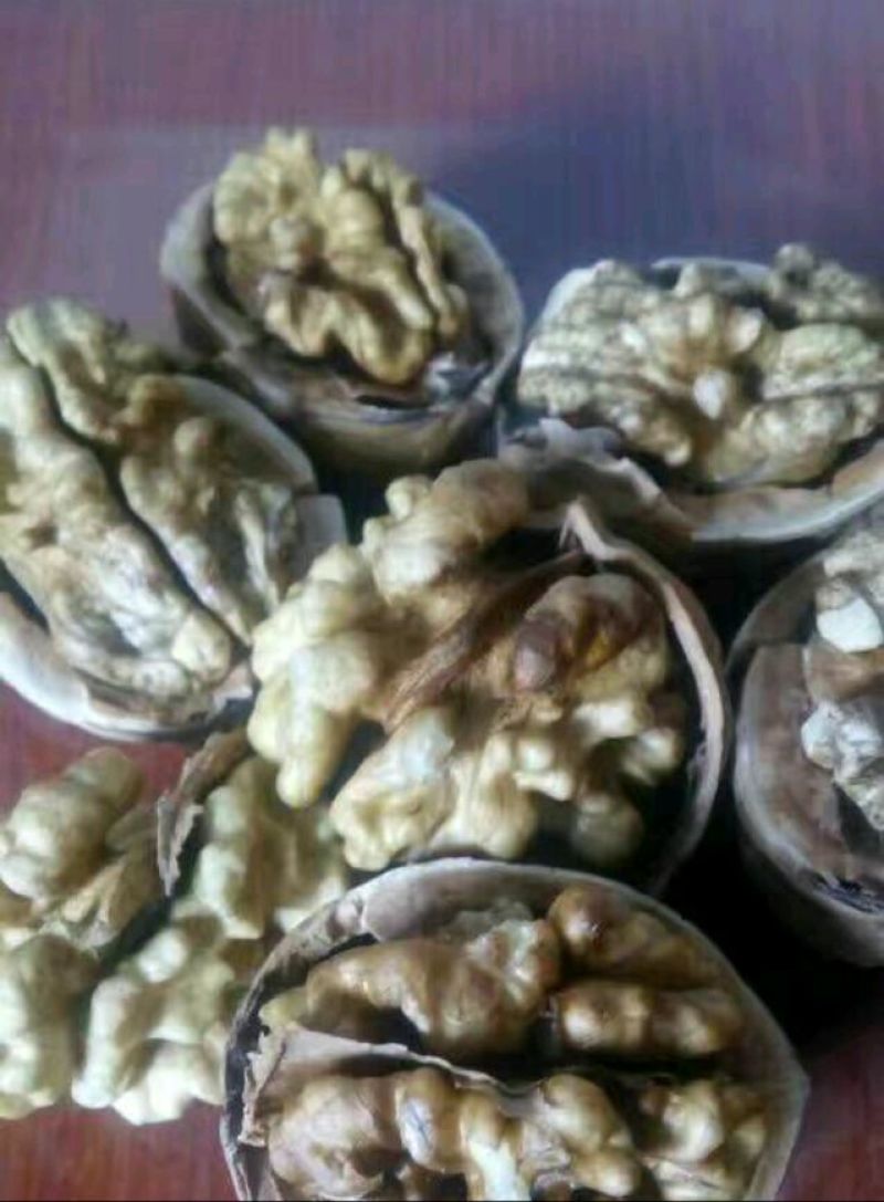 薄皮核桃去皮干