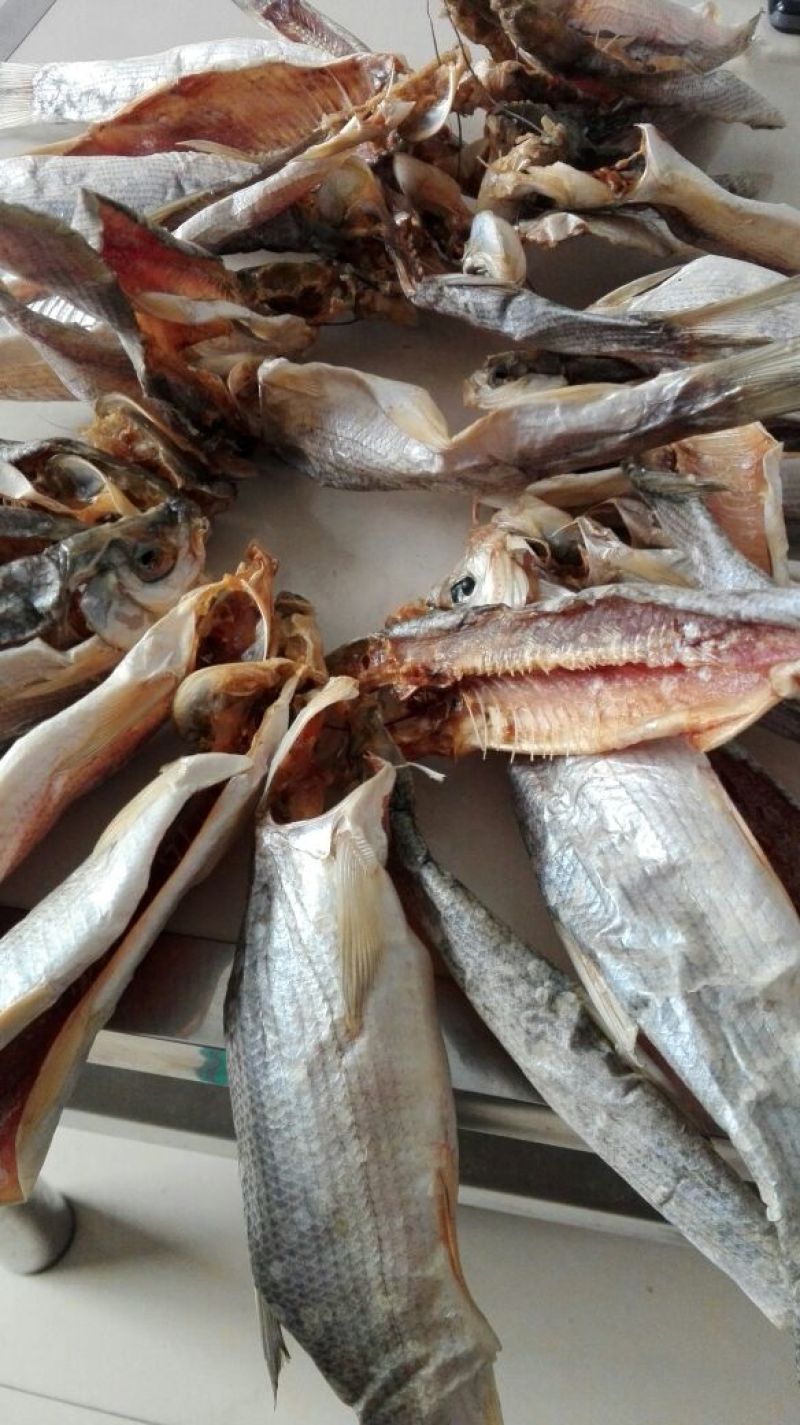 鱼干腌制鱼干