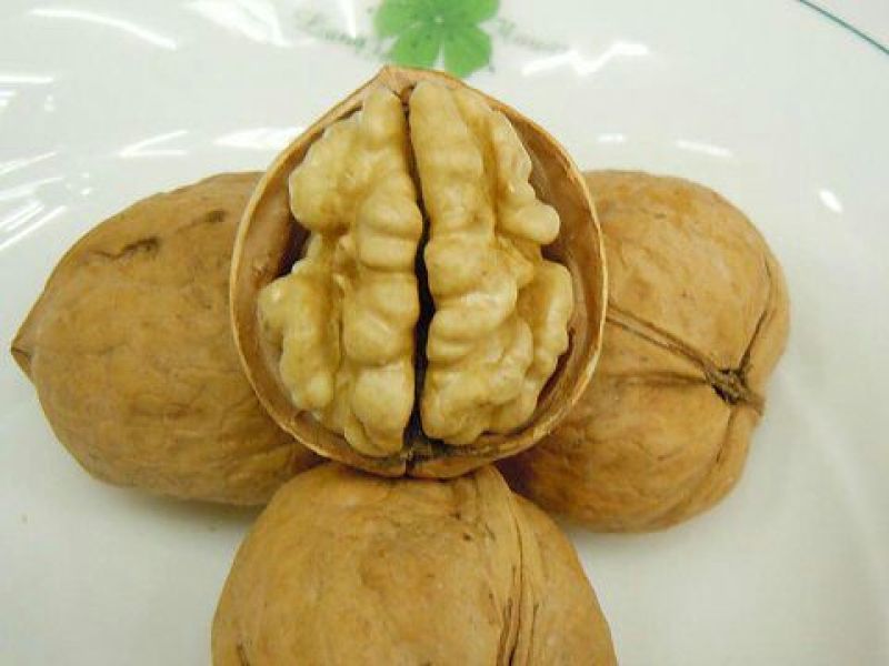 新疆185核桃30mm以上去皮干