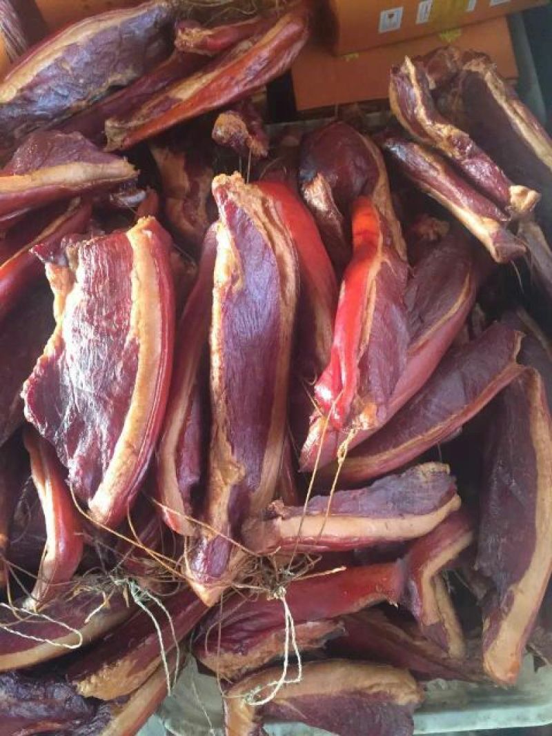 腊肉食用后腿肉加工