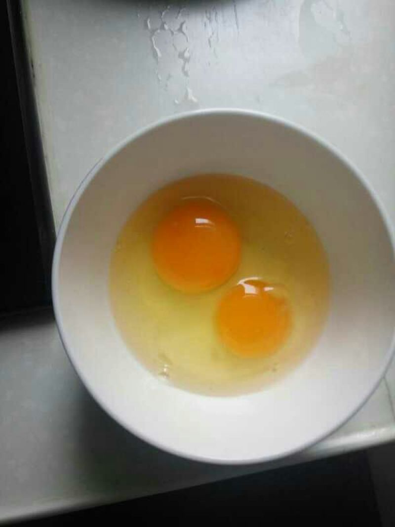 绿壳鸡蛋食用50g以下