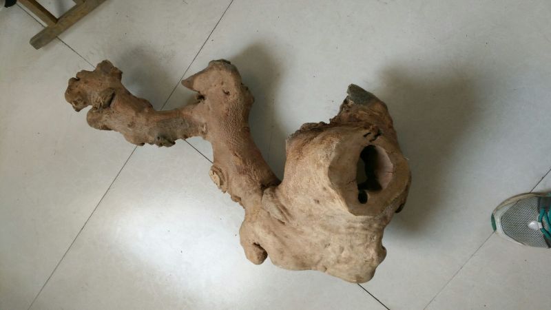 根雕茶几