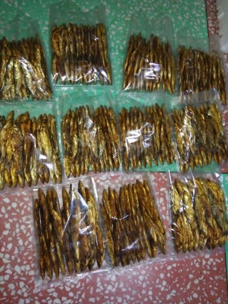 鱼干烤鱼干