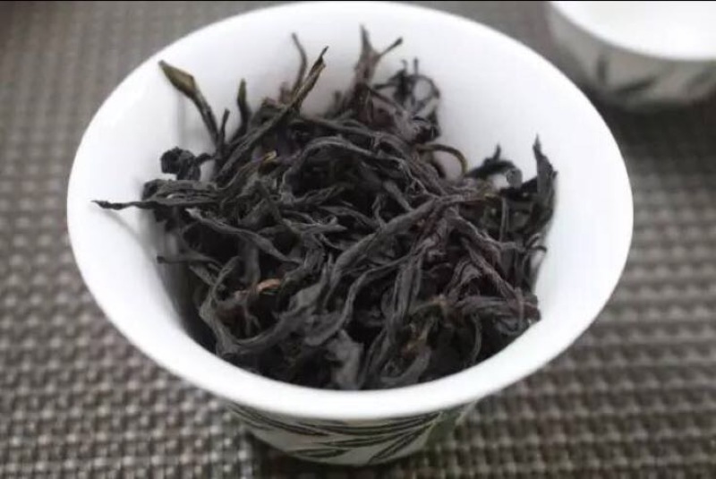 乌龙红茶