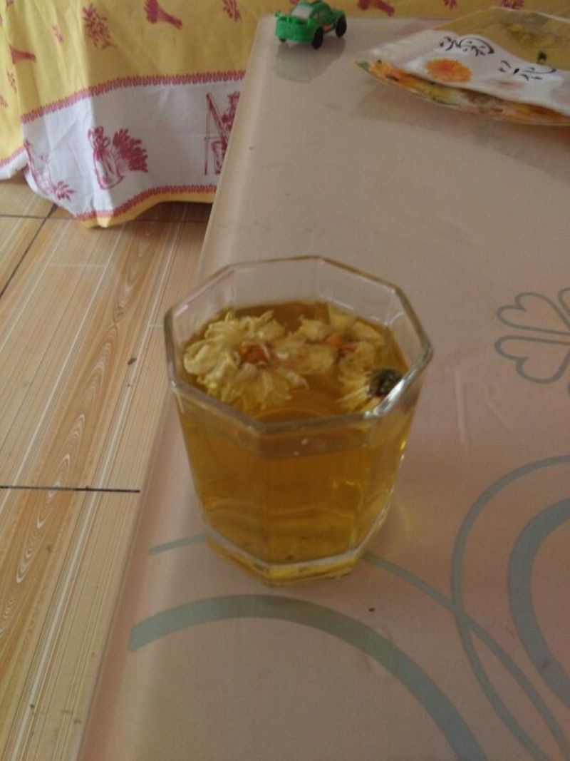 白菊花茶