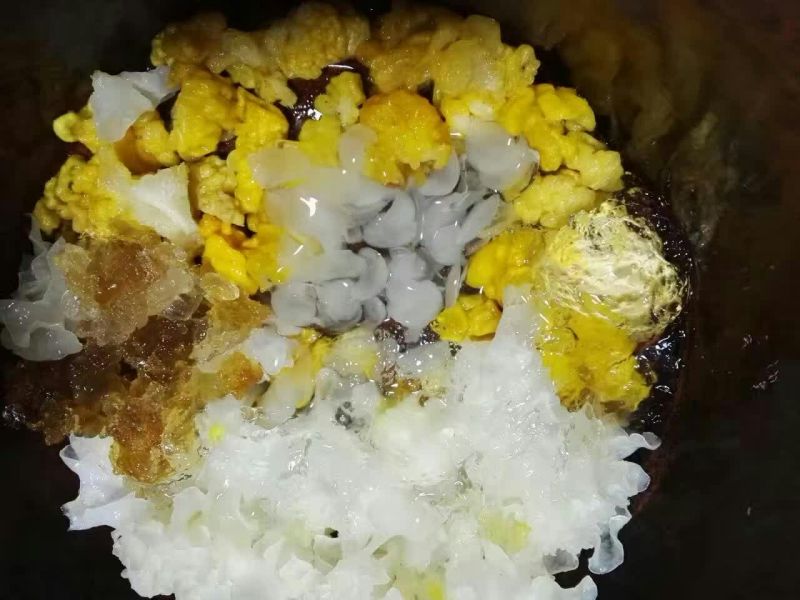 金耳