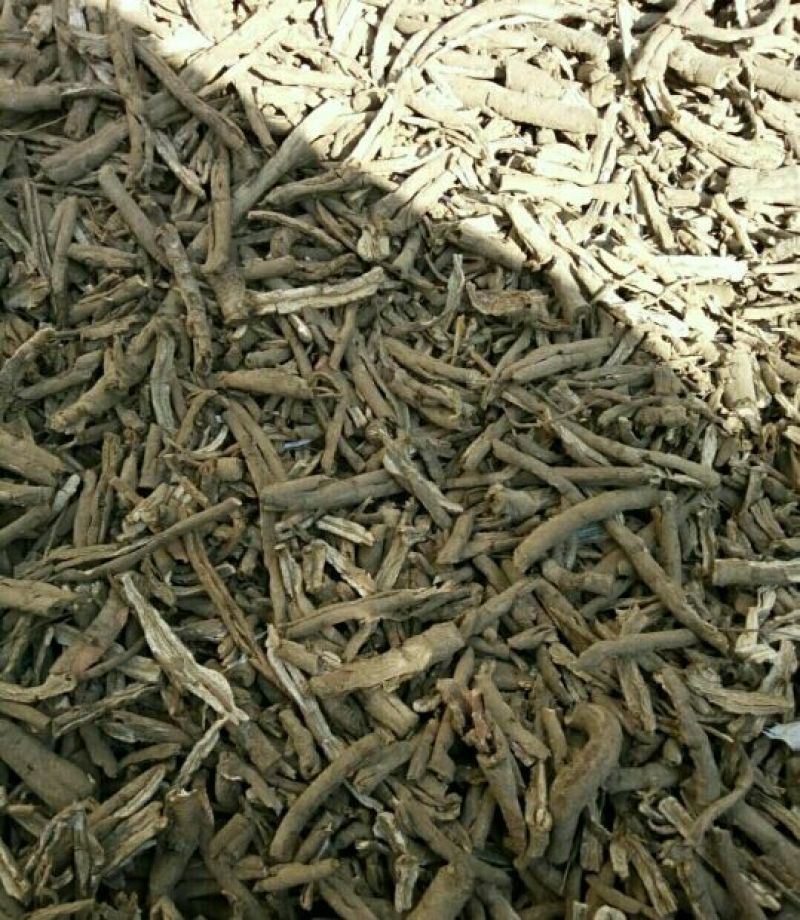 牡丹皮统货黑牡丹皮，品质好，粉充足，黑，红都有
