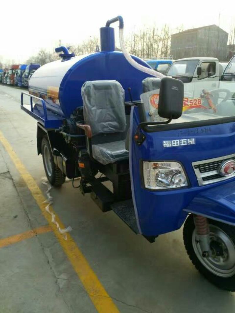 吸粪车6轮