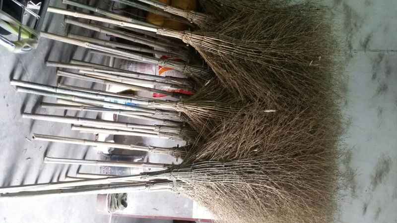 竹枝扫把，竹枝大扫大适合庭院，街道，学校工厂，扫雪等用处