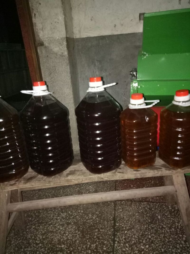 压榨菜籽油一级