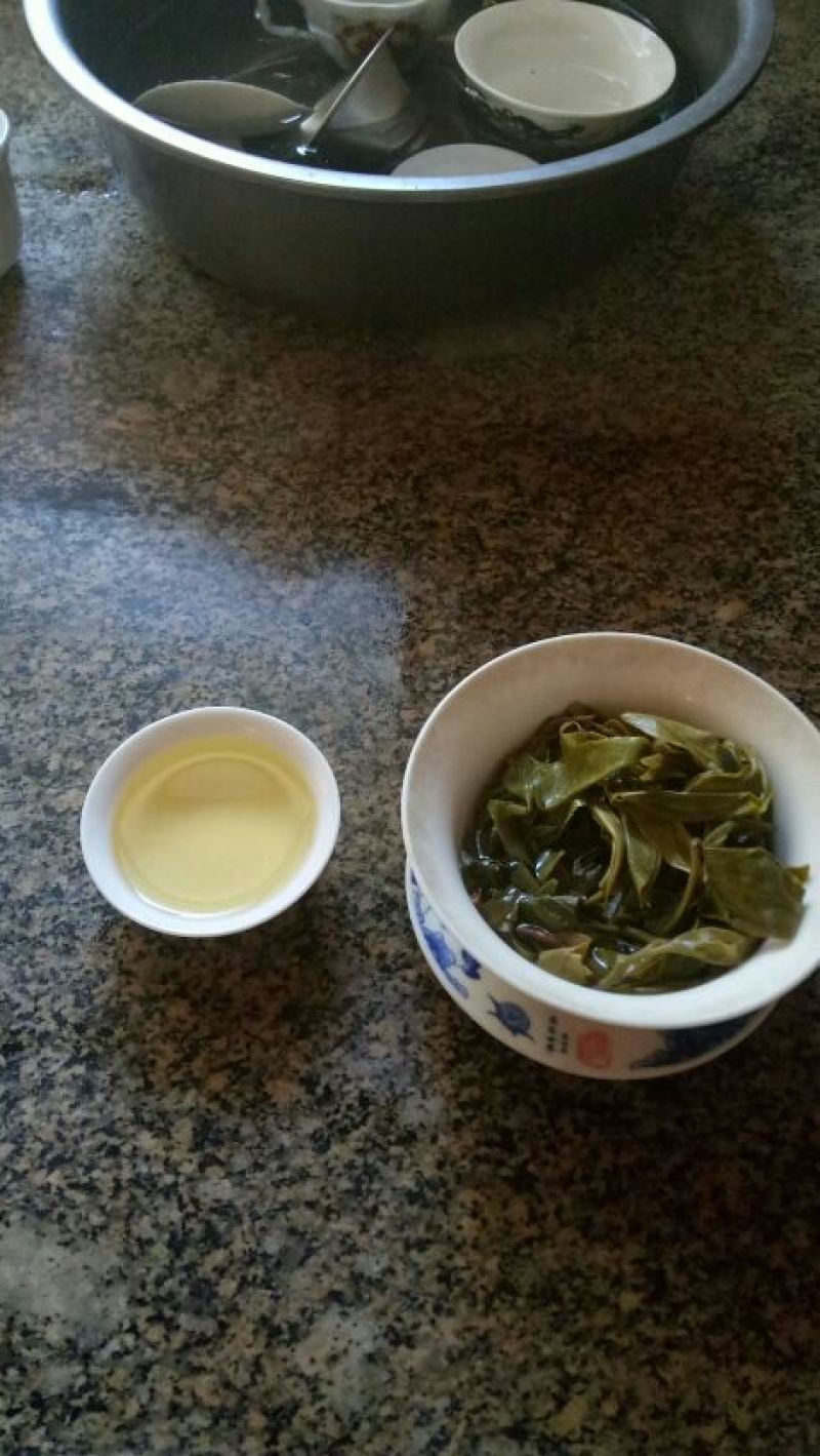 古树普洱茶二级