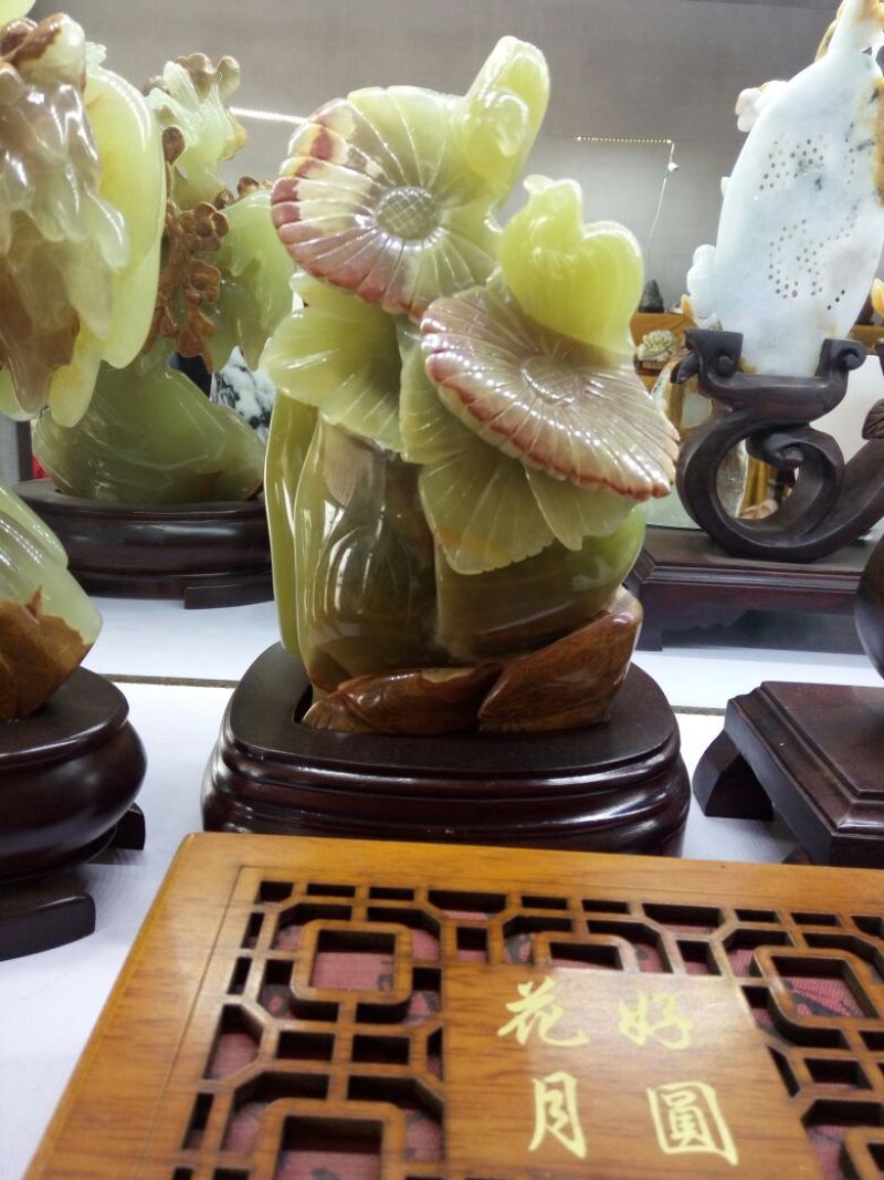 毛石