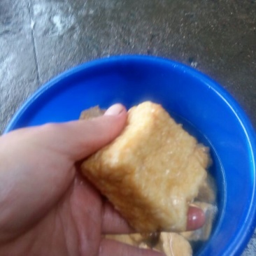 豆腐湿豆腐